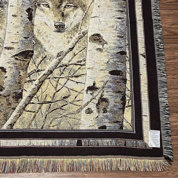 NWOT Mohawk Fleeting Glimpse Wolf In Birch Trees Tapestry Throw by David Wendell - Picture 4 of 9